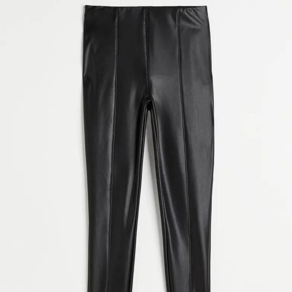 NWT H&M Coated Crease-front Leggings